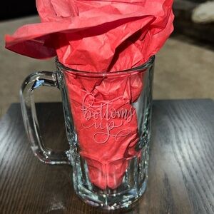 Anchor Hocking glass beer mug. USA. Bottoms Up etching.
